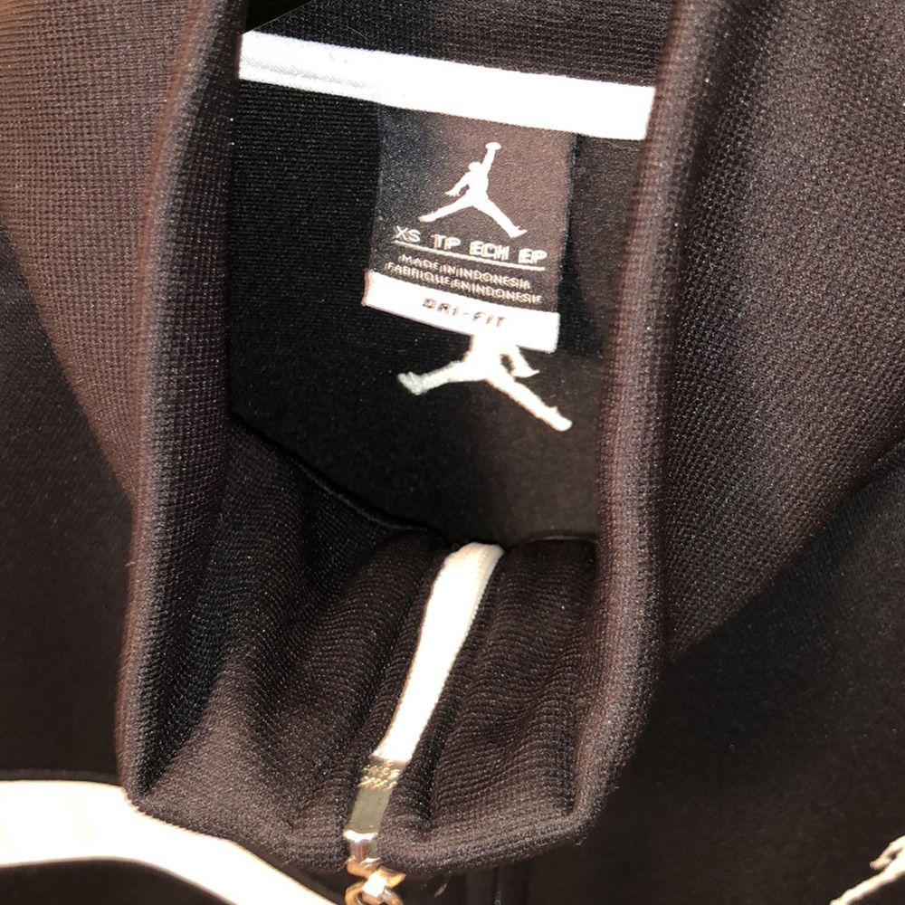 🤑PRICE DROP🤑 Jordan - Zip-Up - Men’s XS - Picture 9 of 11
